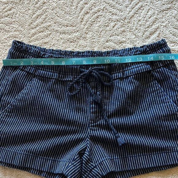 LOFT blue pinstripe shorts with drawstring and pockets - Picture 9 of 10